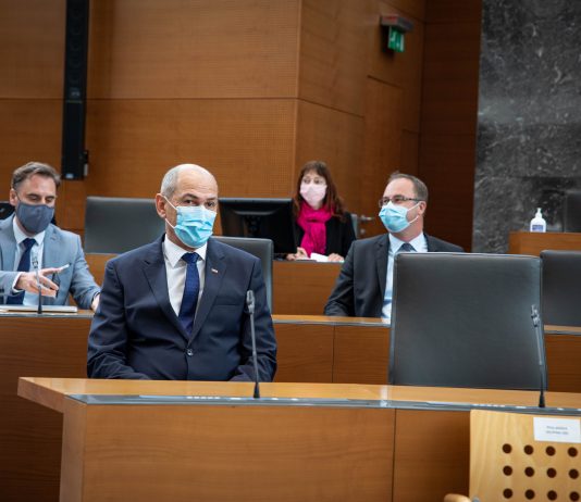 Janez Janša: Ugodne napovedi Evropske komisije za Slovenijo posledica ukrepov, ki jih je vlada sprejela za ohranitev kupne moči in blaginje prebivalstva in potenciale gospodarstva