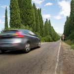 Lastniki električnih vozil prepričani, da jim za nakup pripada državni denar, tudi, če ostali plačujejo zato višje davke!