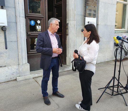 Minister za zdravje Tomaž Gantar: Seznami z navodili za opustitev zdravljenja ne obstajajo