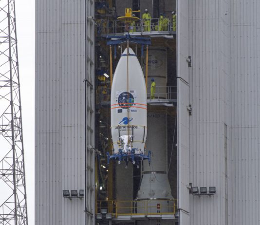 Slovenska satelita bosta končno poletela v vesolje