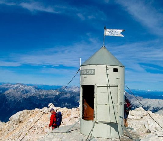 Vas zanima, katera je naj planinska koča letošnje sezone?