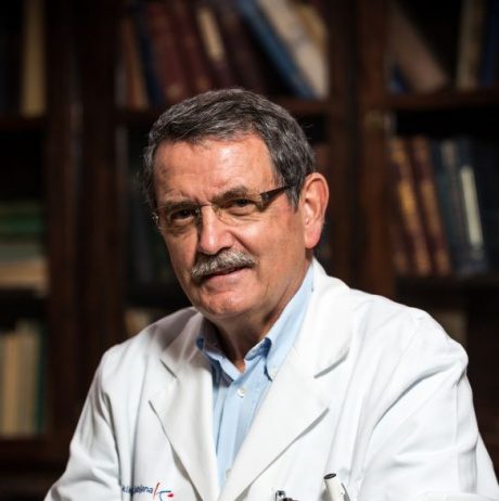 Svojo izkušnjo s koronavirusom in vračanje po okužbi je opisal dolgoletni strokovni direktor Ginekološke klinike v Ljubljani