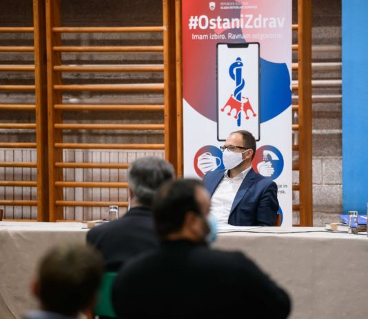 Minister Jernej Vrtovec ob obisku Koroške: 15. oktobra bomo zasadili prvo lopato tretje razvojne osi