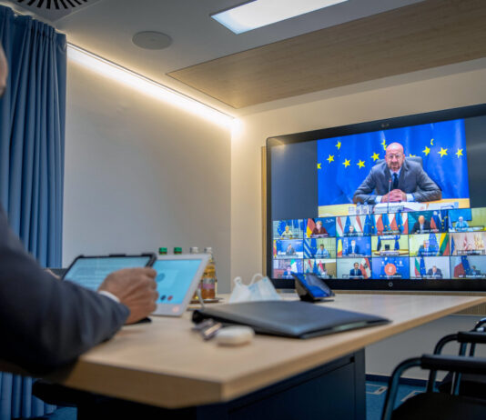 Predsednik vlade Janez Janša: Situacija s koronavirusom je povsod po EU zelo resna