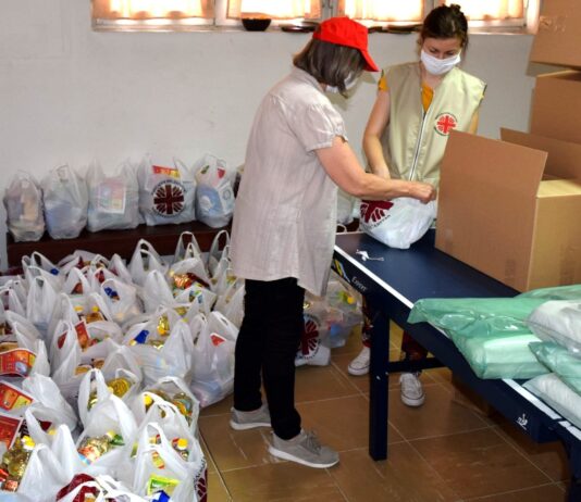 Slovenija je namenila humanitarno pomoč državam v razvoju ob soočanju s posledicami covida-19