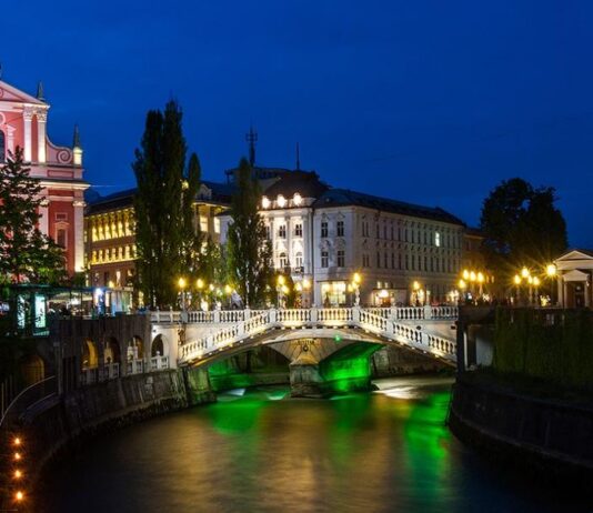 Dopisnica nemškega medija Deutsche Welle Ljubljano pod županovanjem Jankovića opisala kot balkansko mesto: Slovenščine nisem slišala, vsi so govorili srbohrvaščino. In koliko jugonostalgije sem videla …