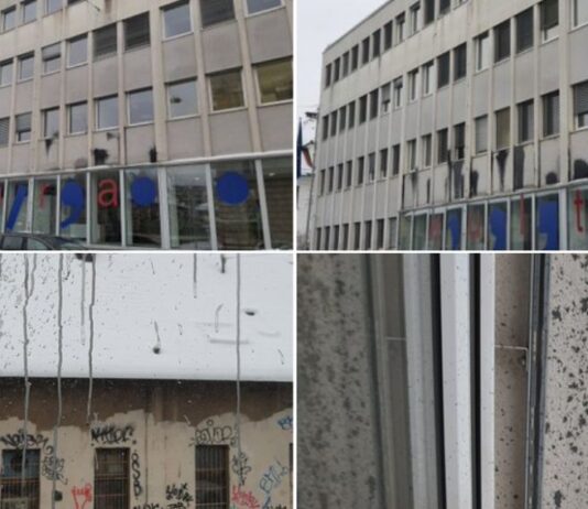 Poglejte, kako so ponoči neznanci davkoplačevalcem povzročili več tisoč evrov škode s popolnim uničenjem fasade ministrstva za kulturo