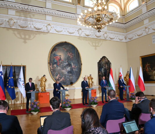 Srečanje V4 in Slovenije kot predsedujoče v Svetu EU