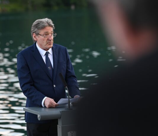 Odziv Ministrstva za kulturo na vdor protestnikov v prostore RTV Slovenija