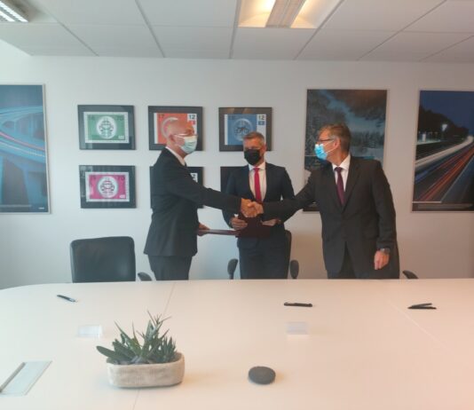 Policija in DARS včeraj podpisala izvedbeni dogovor o medsebojnem sodelovanju