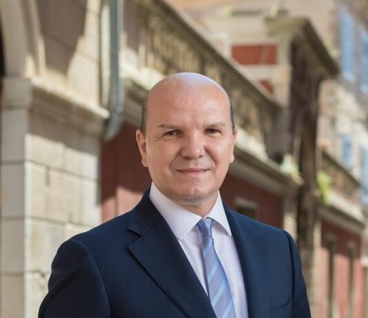 Če odhajate na dopust v Portorož ali Piran: od enih zjutraj nič več glasne glasbe!