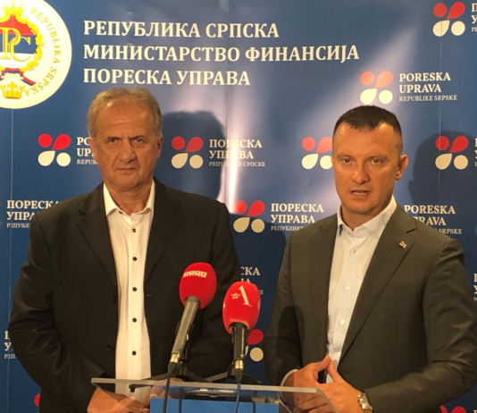 Mag. Ivan Simič, v.d. generalnega direktorja Finančne uprave RS podpisal sporazum z davčno upravo Republike Srbske