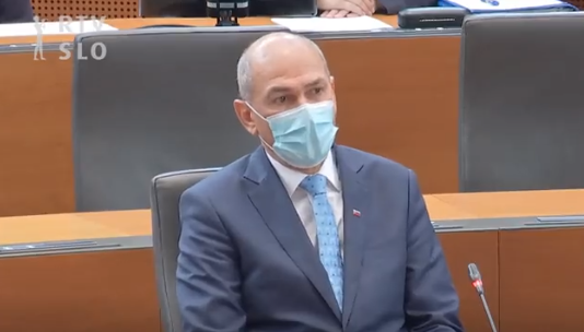 (Video) Predsednik vlade Janez Janša poslancu Marku Bandelliju glede obvladovanja sistemov in podsistemov v Sloveniji “nalil” čistega vina