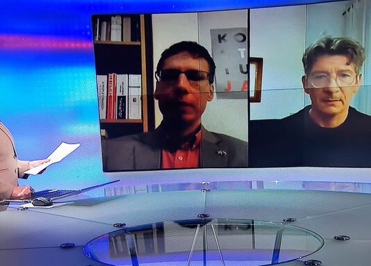 Tomaž Štih v odzivu na zadnjo oddajo Politično s Tanjo Gobec: “Dajte si Gobčevo v Studio City in vse skupaj predstavite na 2.”