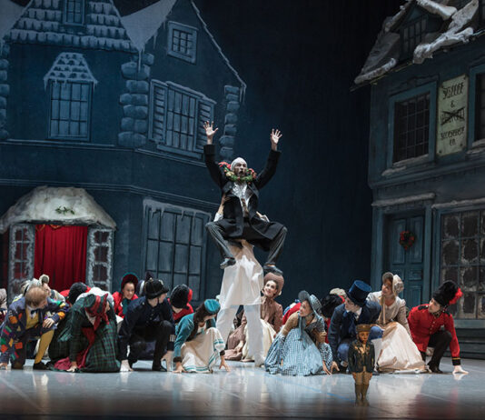 Predsednik vlade Janez Janša častni pokrovitelj baleta Hrestač