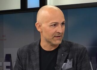 Bo v Sloveniji z Borutom Rončevićem konec ideološkega izobraževanja v javnih izobraževalnih ustanovah?