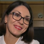 Za Stojmenovo Duh norčevanje ponujena priložnost, da se Mesec izkaže v gospodarstvu, ne pa nakup 13 tisoč neuporabnih računalnikov!
