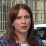 Nina Kojima Asti Vrečko: “Takšna prevara lahko obstaja le tam, kjer se kultura zamenja za politično predstavo”