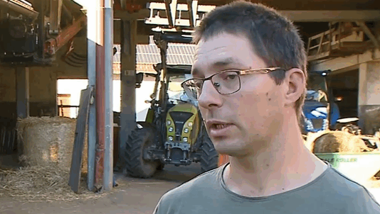 Sin pretepenega kmeta: “Če ste predsednica Romov, bodite tudi naša predsednica. Niste enaki do vseh!”