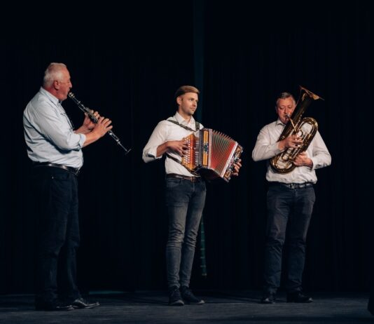 Občina Slovenske Konjice: Prireditev VMESJE in podelitev jubilejnega priznanja Občini Slovenske Konjice