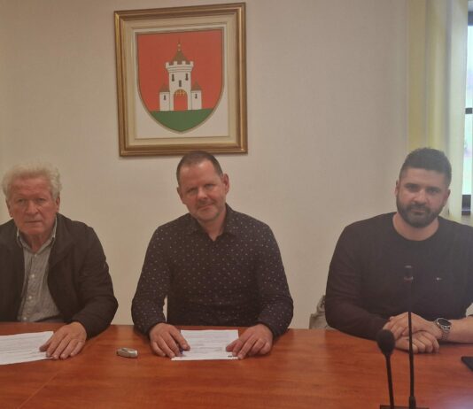 Občina Rogatec: Podpis gradbene pogodbe – sanacija treh plazov