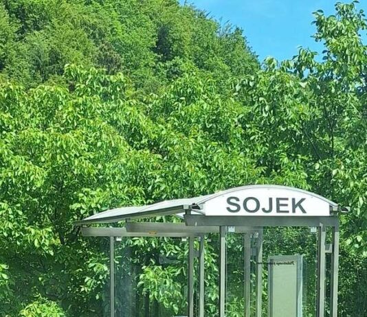 Občina Slovenske Konjice: Nove avtobusne nadstrešnice v Koblah in na Sojeku