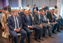 Janez Janša: “Podjetjem bi bilo danes nedvomno lažje, če nasprotniki učinkovitih rešitev ne bi blokirali toliko ukrepov.”